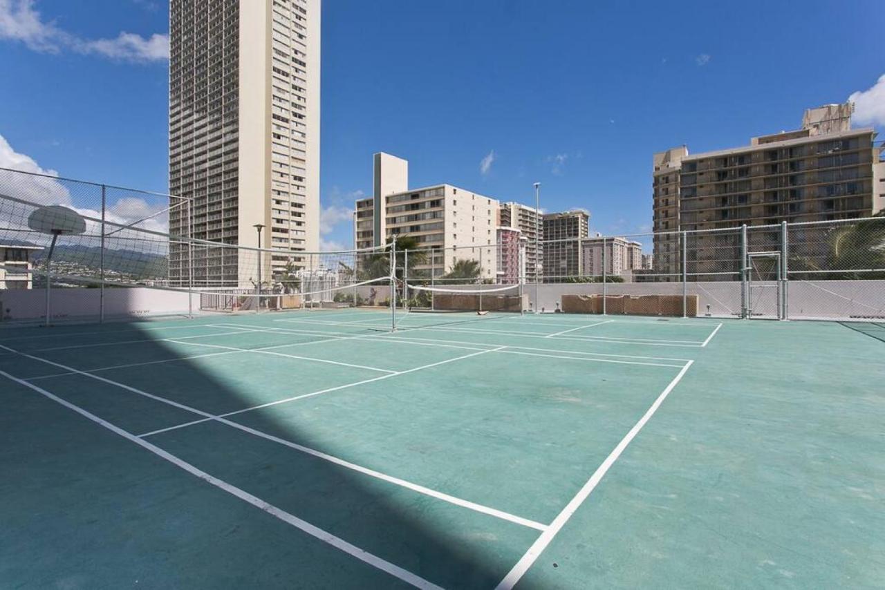 Royal Kuhio 1705 - Spacious Corner Unit With Stunning Mountain Views In The Heart Of Waikiki! Villa Honolulu Exterior photo