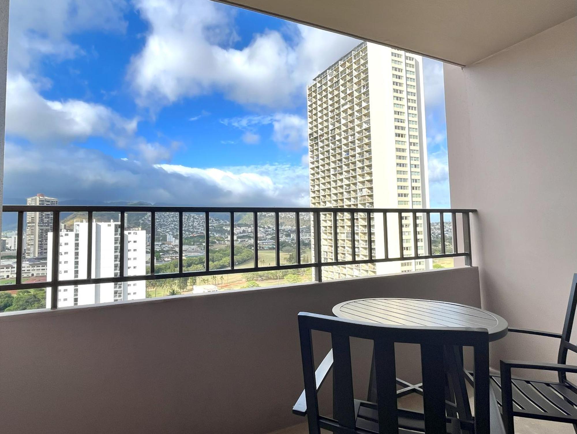 Royal Kuhio 1705 - Spacious Corner Unit With Stunning Mountain Views In The Heart Of Waikiki! Villa Honolulu Exterior photo